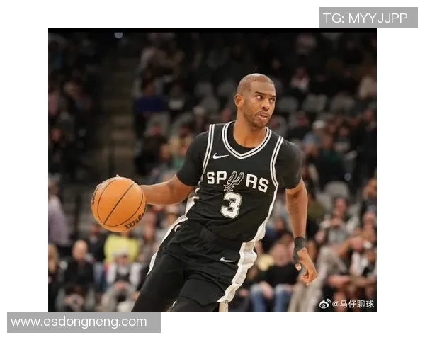 杜兰特领袖风范尽显！火箭逆转雄鹿彰显团队精神，盛赞克里斯·保罗关键发挥